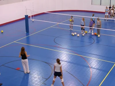 by-sport-volleyball-indoor-volleyball-court-tiles-1